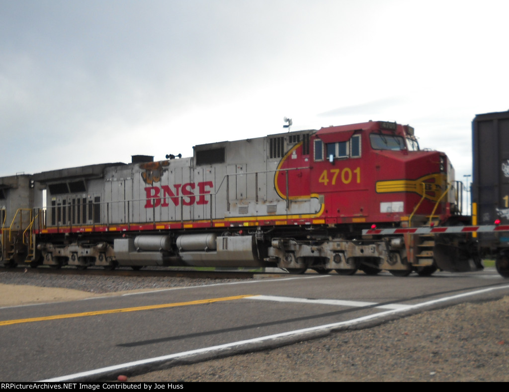 BNSF 4701